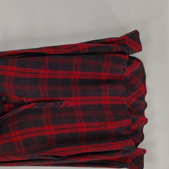 Cabi 3587 Cunningham Top Red And Gray Size Medium Half Button Pullover - Picture 3 of 7